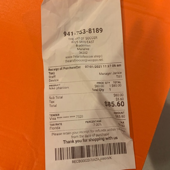 LIKE NEW Nike Cleats - Phantoms Neon Yellow/Green - Picture 11 of 11